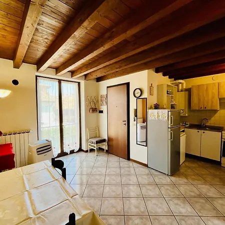 Appartamento Desenzano With Balcony *